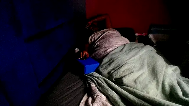 Lelety79 webcam
