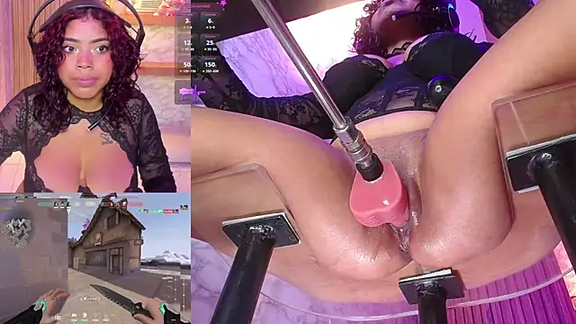 NinaCapelli webcam