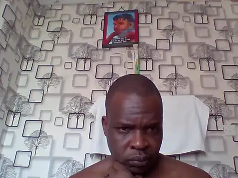 Chumba_001 live cam on StripChat