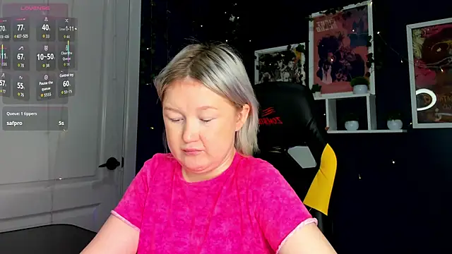 Sara_Robinson webcam