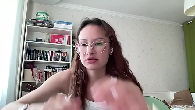JoyceMonroe_1 webcam