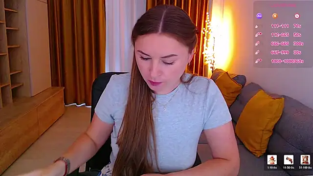 mia_bloomy webcam