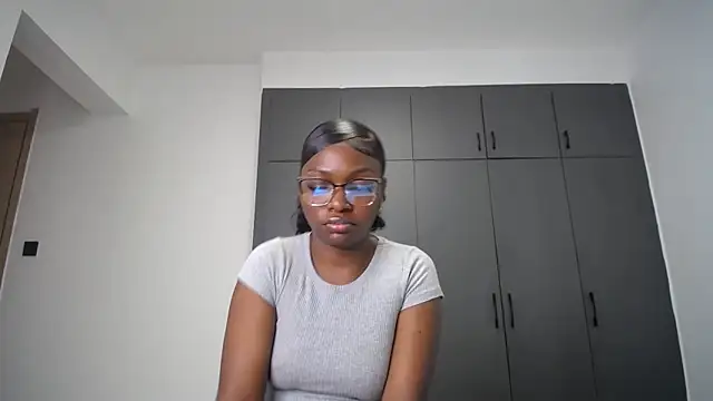 Pretty_Liya08 webcam