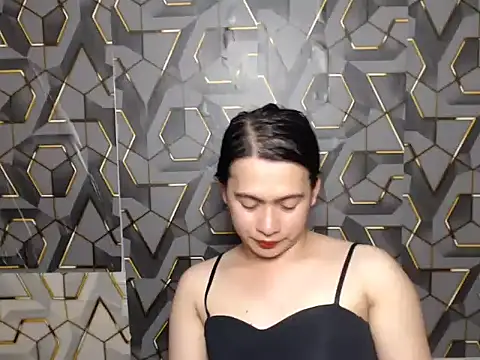 ur_asianpretty webcam