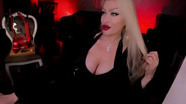 FinDomGod webcam