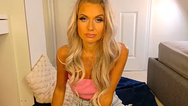 Tinkerbell822 webcam