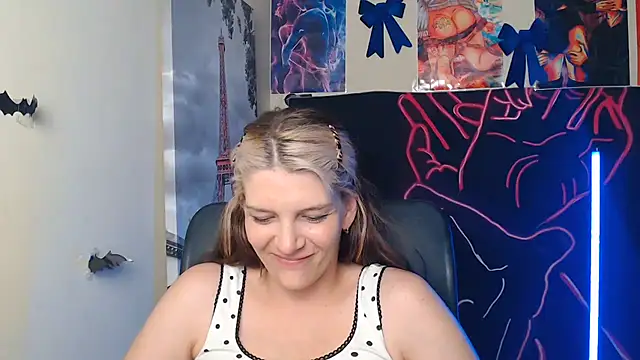 VanessaRey_ webcam
