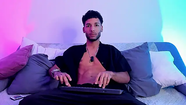 Thiagoferreti live cam