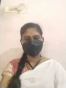 Tamil_Nathiya1 webcam