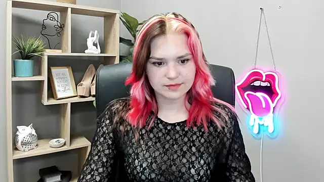 SweetLilyxo webcam