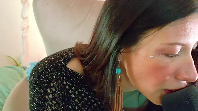 magali_19 webcam