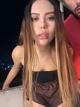 lindaandtony (Ask my age) - Fuck street