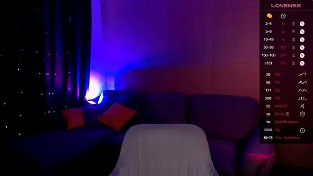 AnyaTaylor_ webcam