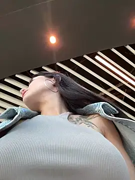 Wet__Bunny webcam