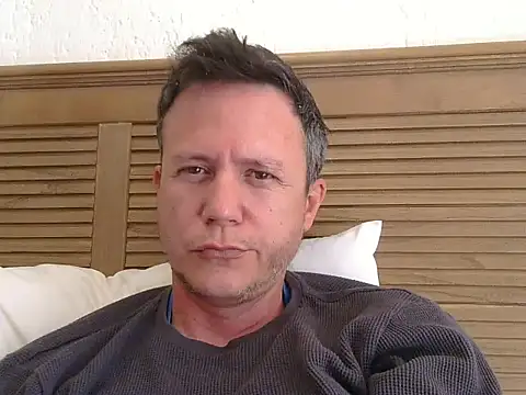 TroyDieselXXX webcam