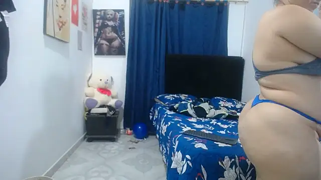 Meloncillo_and_Babyliss99 webcam