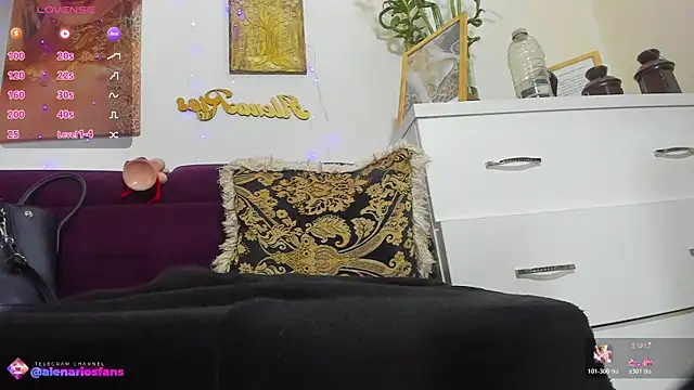 AlenaRios webcam