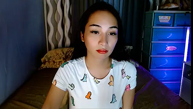 SweetLilly_18 webcam