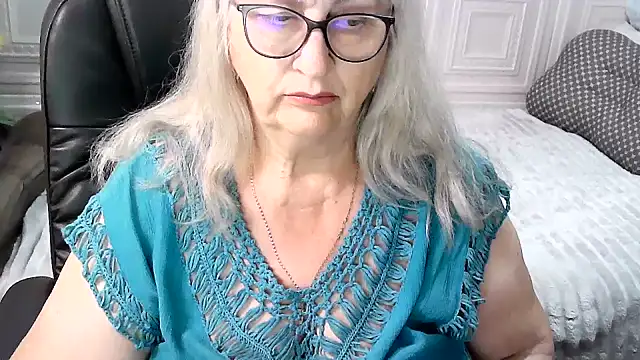 LolkaAlyss webcam