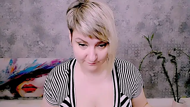 Djullia webcam
