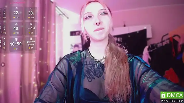 JustMeowGirl webcam