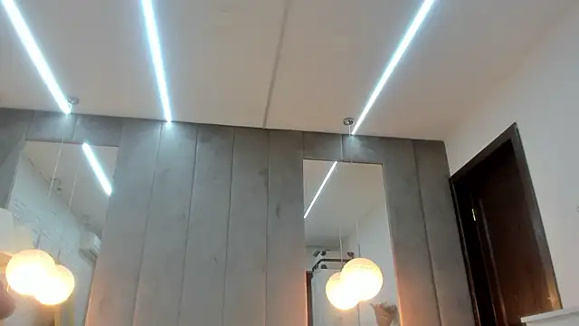 EmeraldKatt webcam