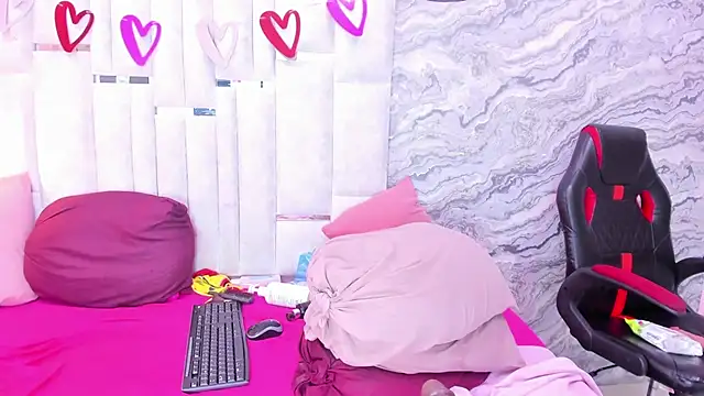 VeronicaLodge23 webcam