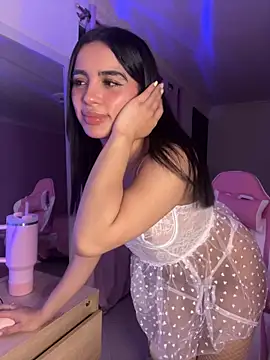 Emily-14 webcam