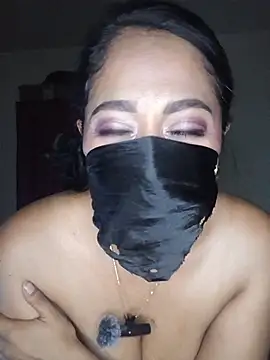 Milove86 webcam