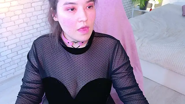 MomoRins webcam