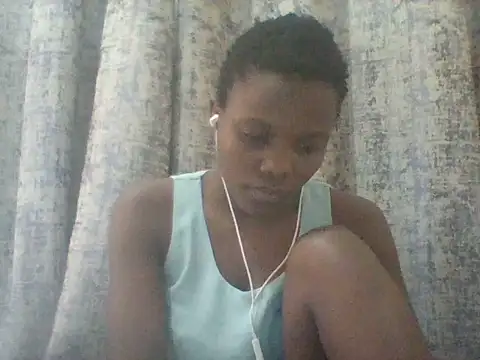 tina_2030 webcam