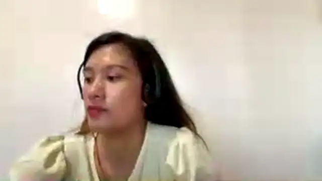 LoreenWasiuta webcam