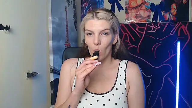 VanessaRey_ webcam