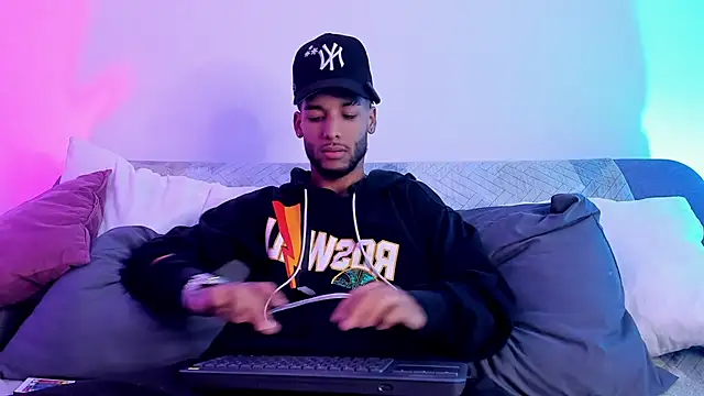 Thiagoferreti live cam