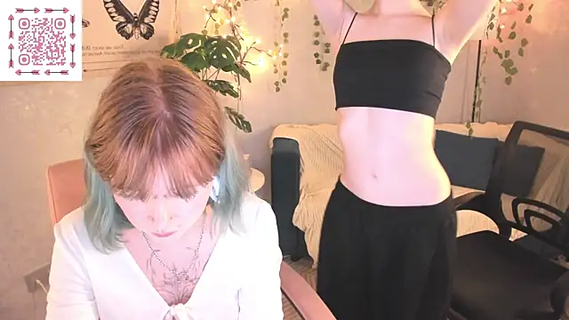 Elira_Vane webcam