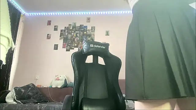 KrystalCarabine webcam