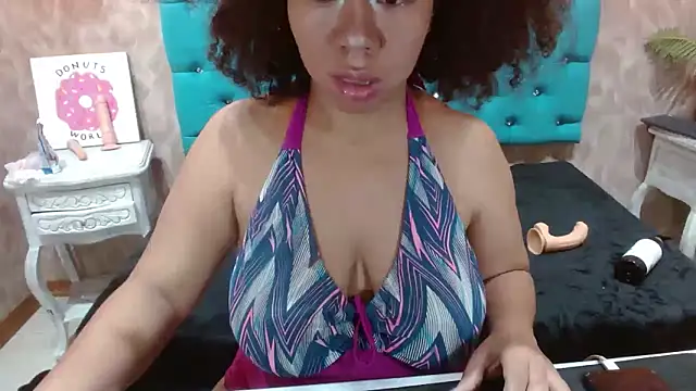 KeniaLovex webcam