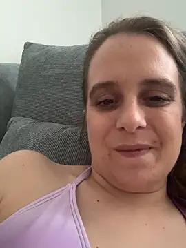 Chantalee webcam
