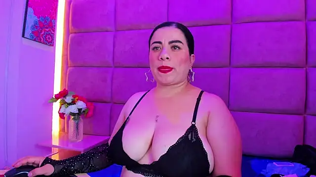 Emilyy_Moon_ webcam