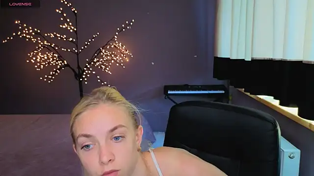 SonnySofia webcam