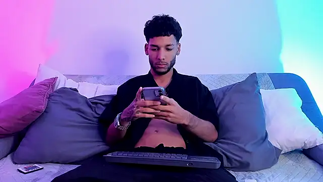 Thiagoferreti live cam