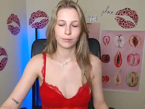 StrangerGi webcam