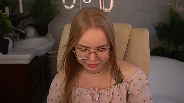 EmilySunshineS webcam