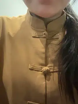 Bella_7777 webcam