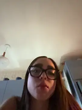 hottiee_melannie webcam