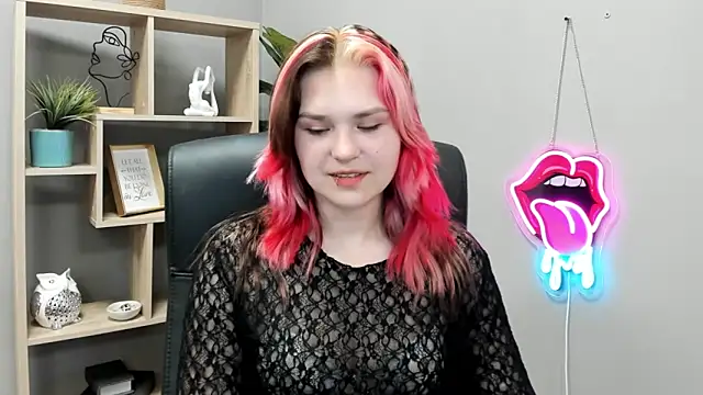 SweetLilyxo webcam