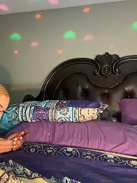 RenaThickAss webcam