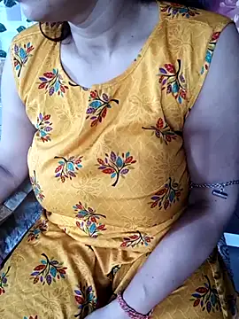 Sneha_gril live cam on StripChat