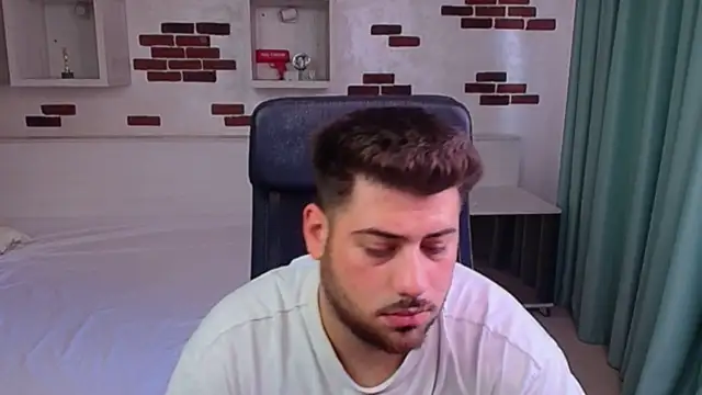 DaxGreer live cam on StripChat