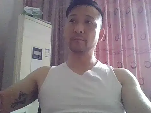 HAOYUN88888 live cam on StripChat